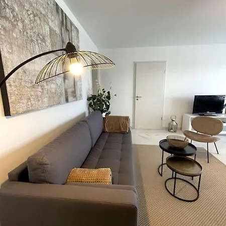 Magnifique A La Frontiere Suisse Apartment