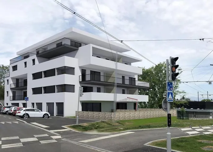 Apartamento Magnifique A La Frontiere Suisse *